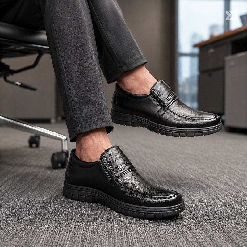 Men's Casual Lightweight Slip-On Shoes