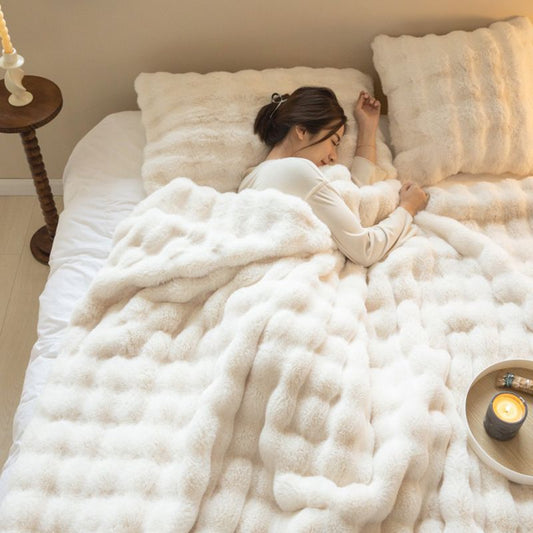 🎁 Double-sided Imitation rabbit wool blanket