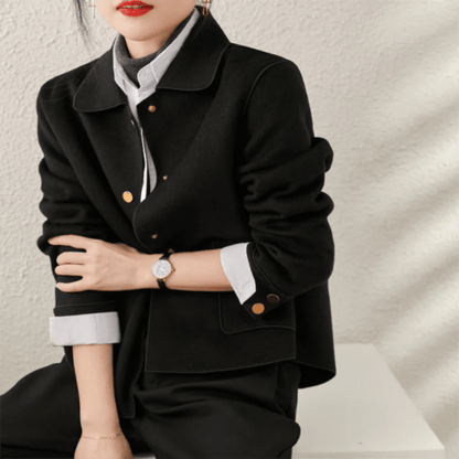 🍂 Autumn Essential | Women’s Warm & Cozy Lapel Short Coat with Pockets