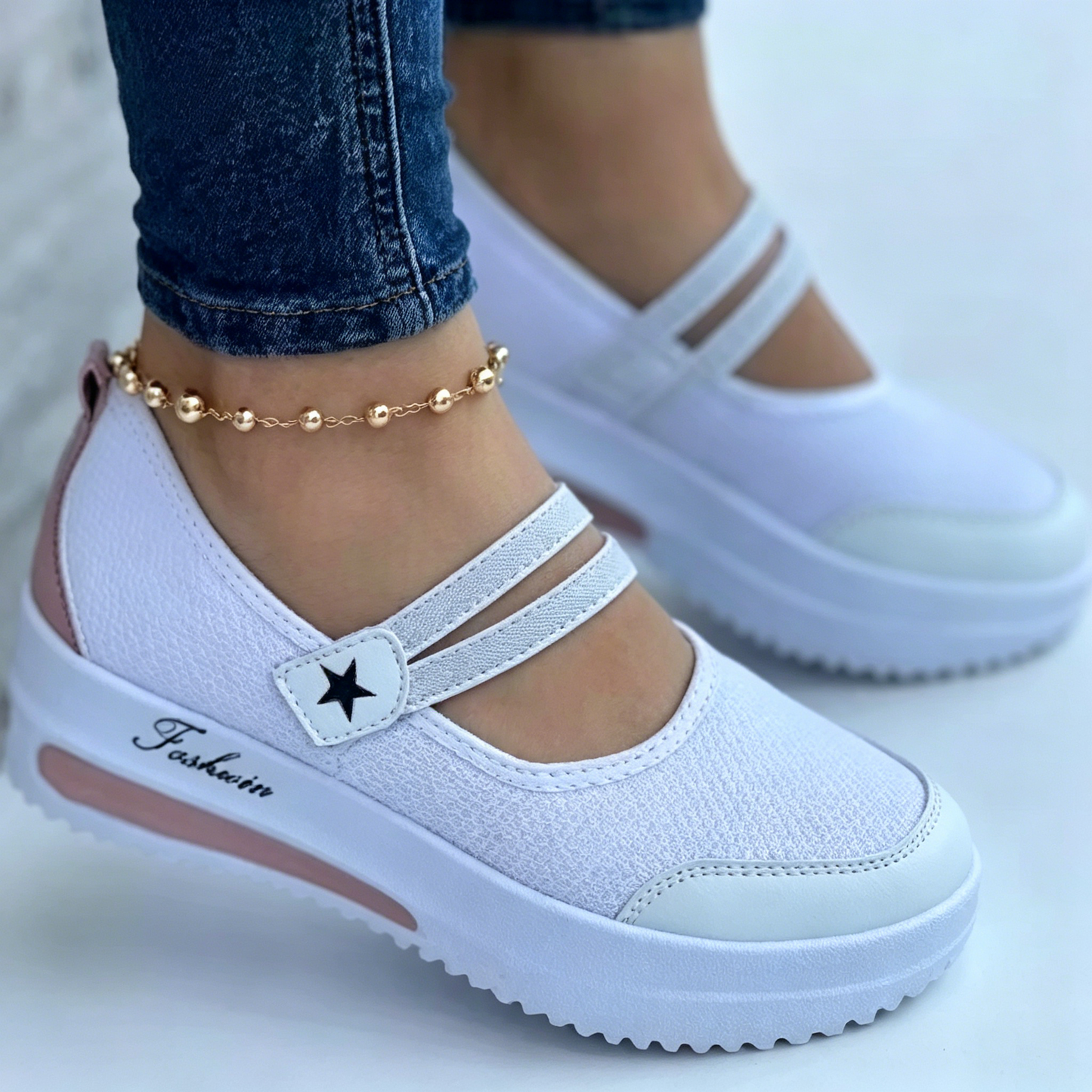 Women's Breathable Mesh Slip-On Platform Sneakers