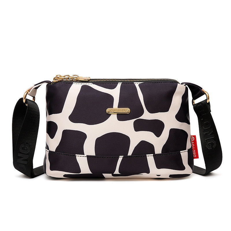 🔥40% OFF🔥Women's Multi-Pocket Printed Crossbody Bag