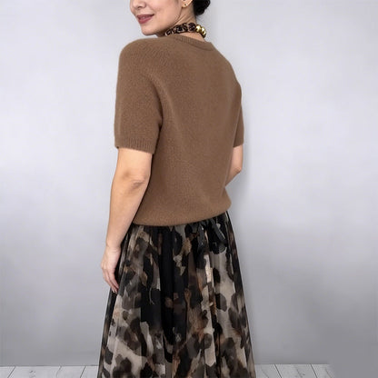 ✨ Effortless Elegance | Women's Knit Top & Leopard Flowy Skirt 2-Piece Set