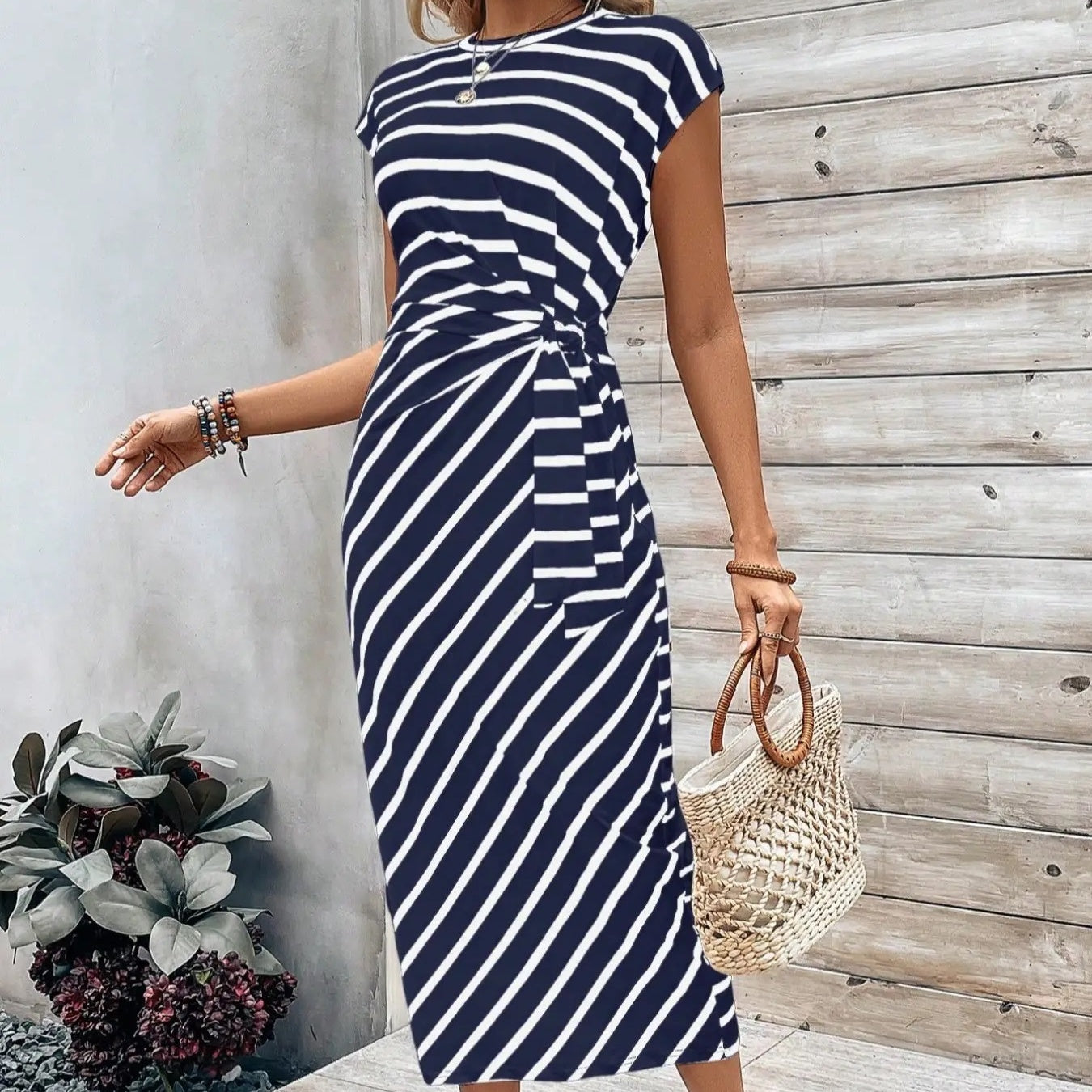 🔥2026 New Arrival🥰Women's Elegant Tie Waist Dress
