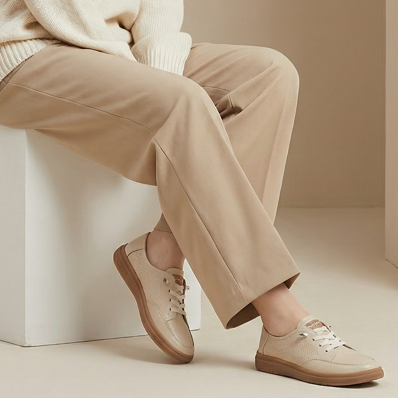 Women's Soft Sole Lace-Up Casual Shoes