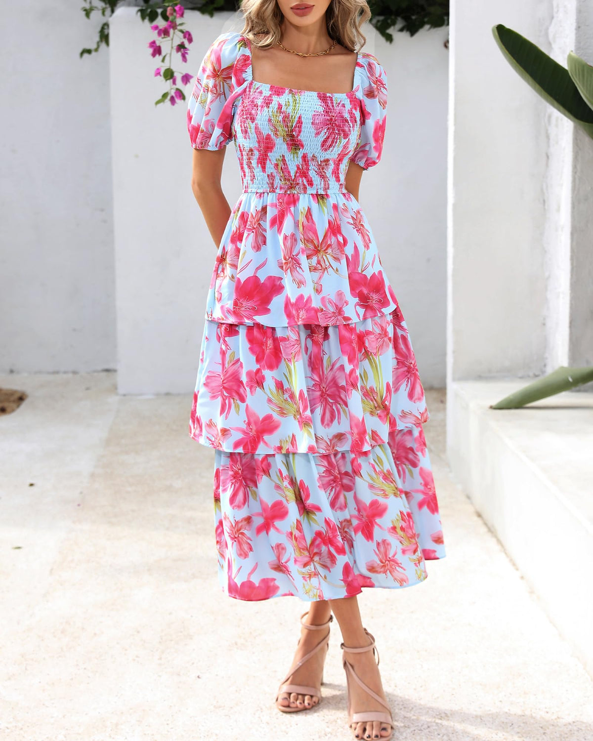 ⏰Summer Hot Sale 50% OFF💃Women's Floral Square Neck Puff Short Sleeve Smocked Tiered Dress