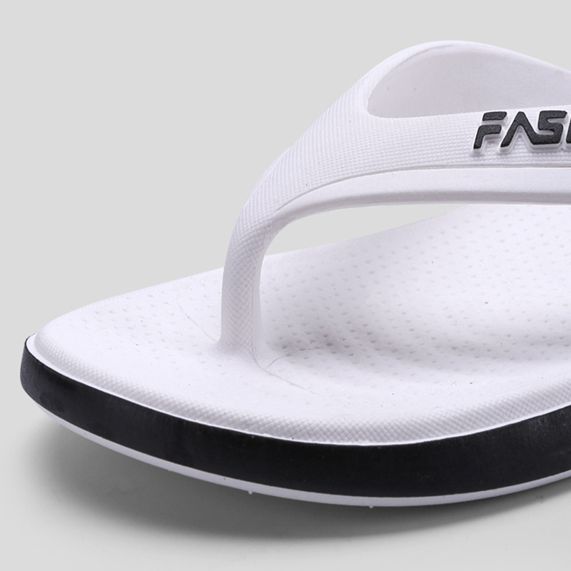 👣Ultra-Soft Sole Sporty Flip Flops for Men，Ultra-Soft SolePerfect For Beach, Gym & Daily Wear!