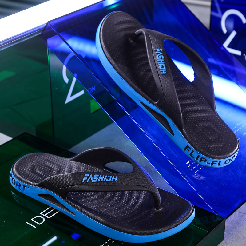 👣Ultra-Soft Sole Sporty Flip Flops for Men，Ultra-Soft SolePerfect For Beach, Gym & Daily Wear!