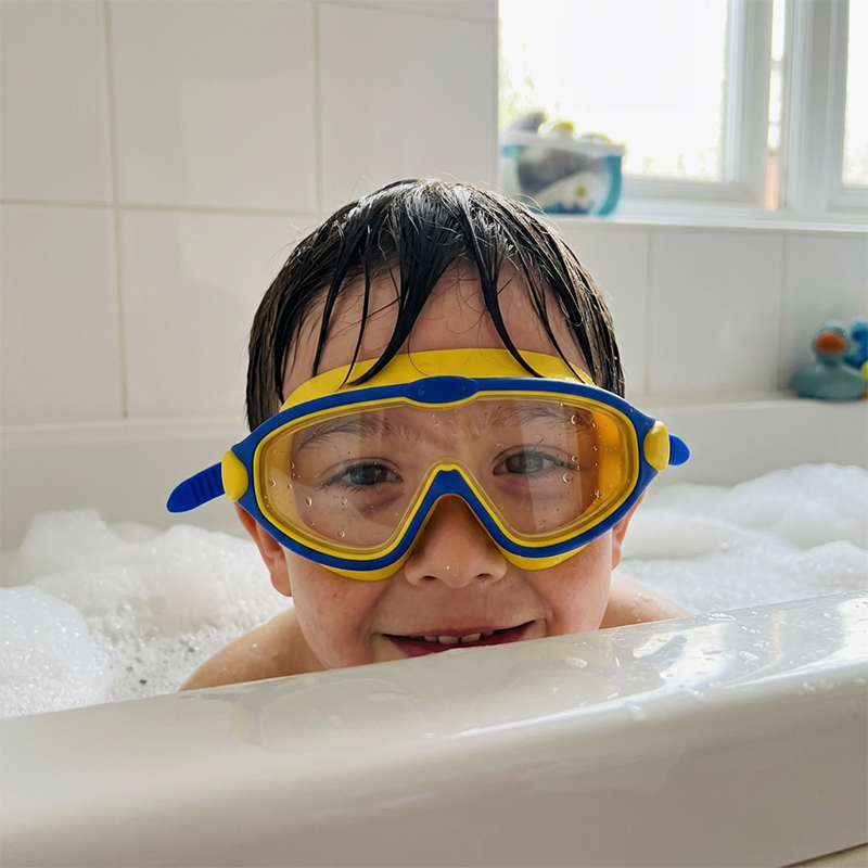 Kids Anti-Fog Wide View Swim Goggles