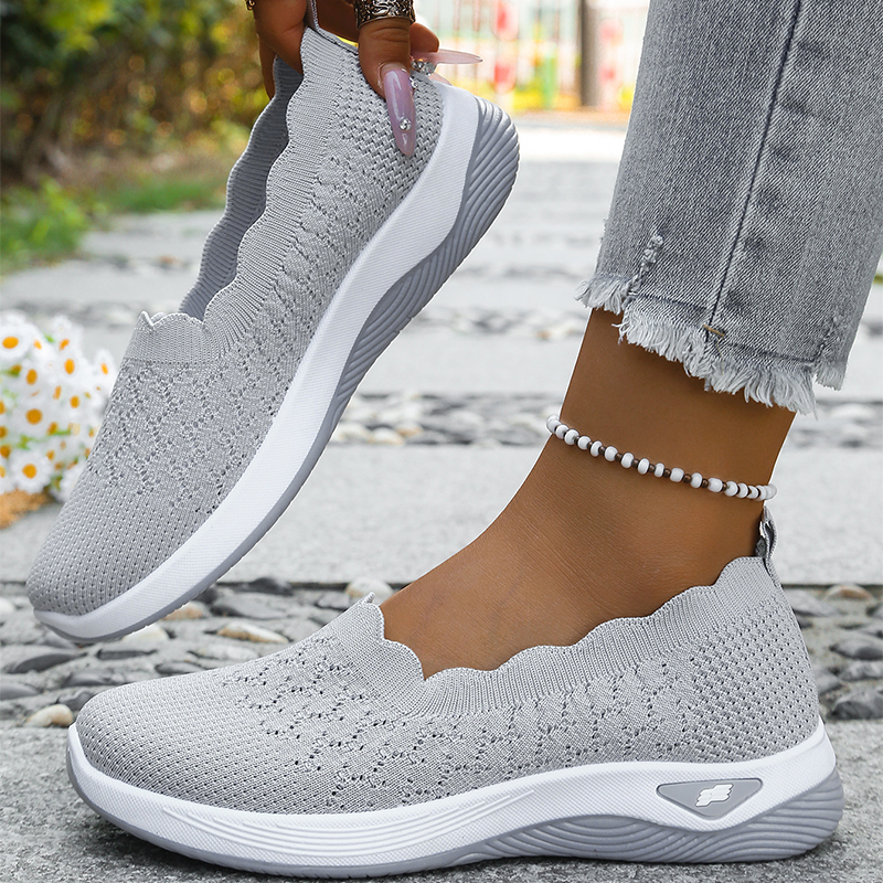 Women's Lightweight Breathable Walking Shoes