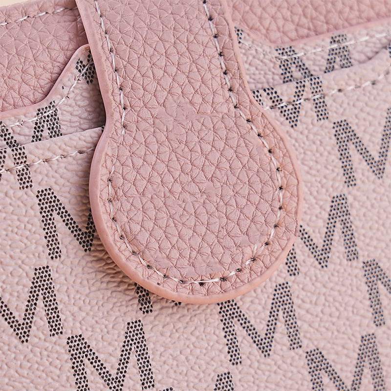 📢📢50% OFF !! ⏰Elegant Monogram Short Wallet for Women