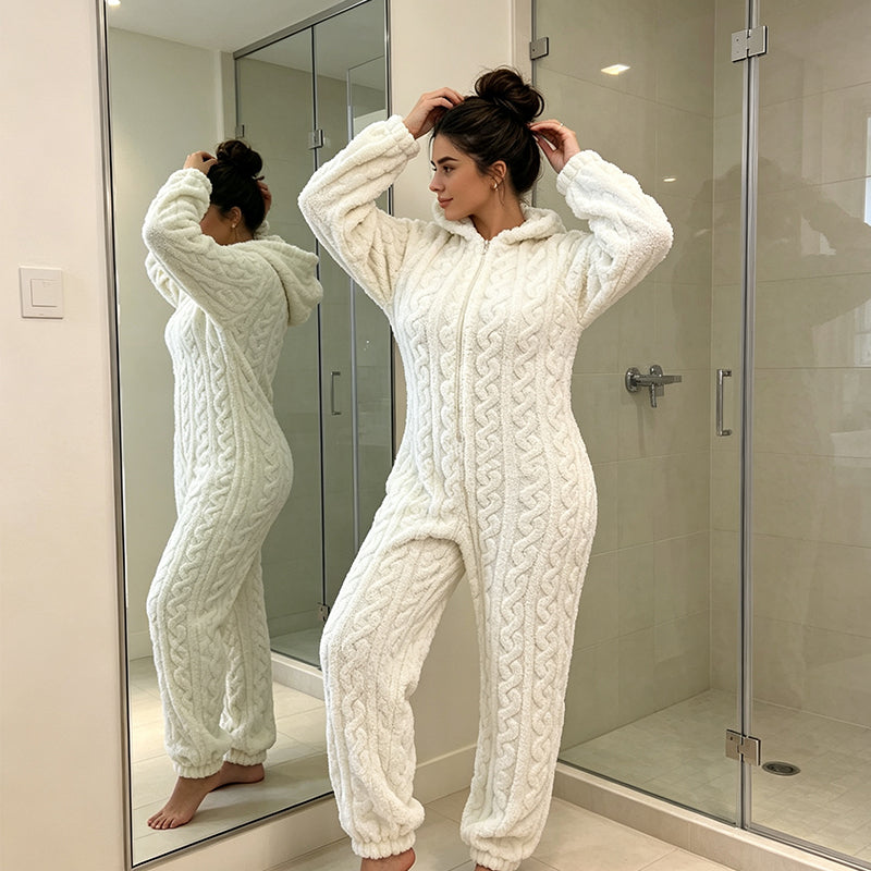🧸 Playful Comfort ✨ Women's Bear-Embroidered Cable-Knit Hooded Loungewear