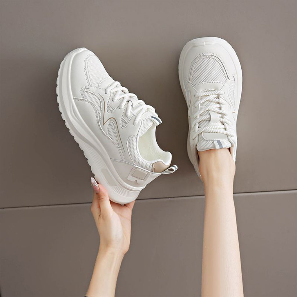 Women's Lightweight Breathable Sports Shoes