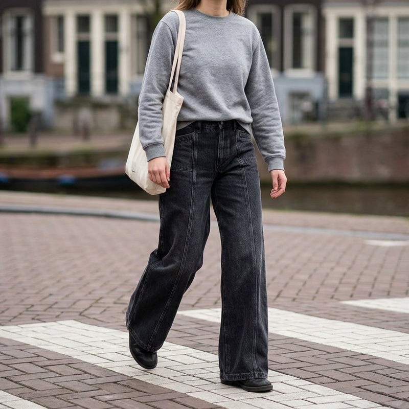 Women's High-Waisted Wide-Leg Jeans